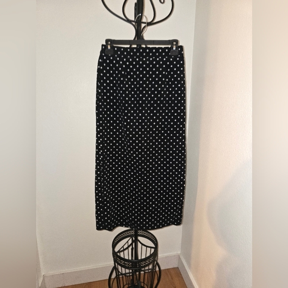Dresses & Skirts - Maxi High Rise Elegant Black Polka Dot Skirt Sz Small